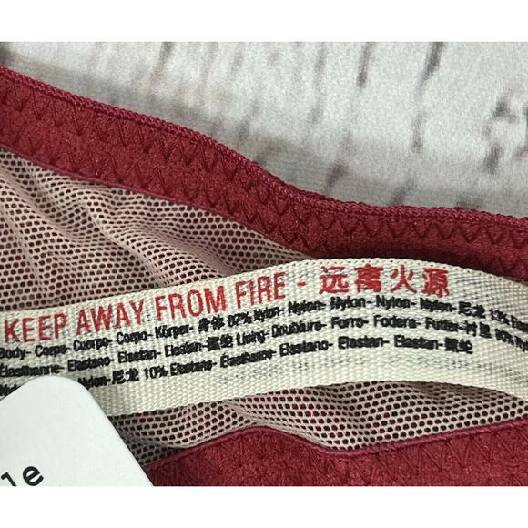 Free People Intimately Bra Small Tameeka Underwire Bralette Berry Electric Red - Picture 7 of 10